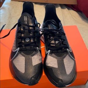 Nike sneakers zoom gravity